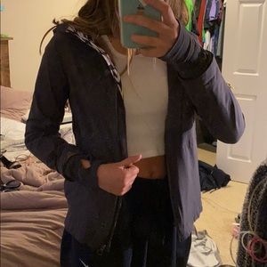 Ivivva (Lululemon) girls black windbreaker